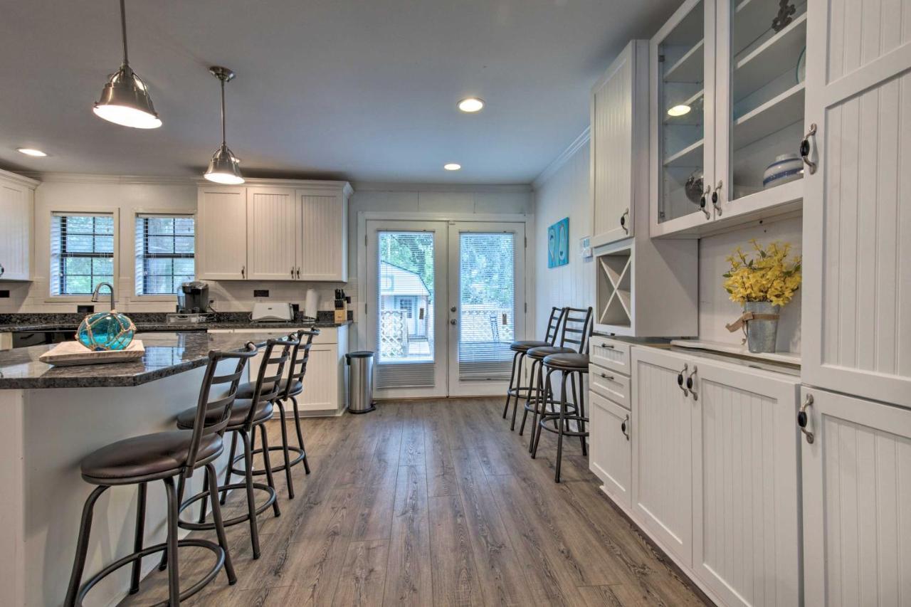 Gulfport Bungalow By Jones Parkandbeach Access! Exterior photo